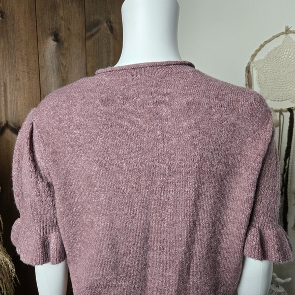 NWT Torrid Vegan Cashmere Pullover V-Neck Ruffle Elbow Sleeve Sweater - Picture 7 of 16